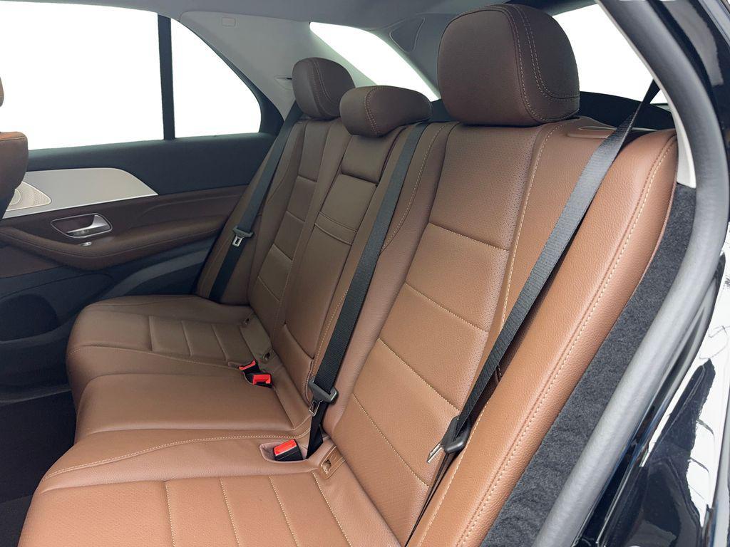 used 2026 Mercedes-Benz GLE 450 car, priced at $69,990