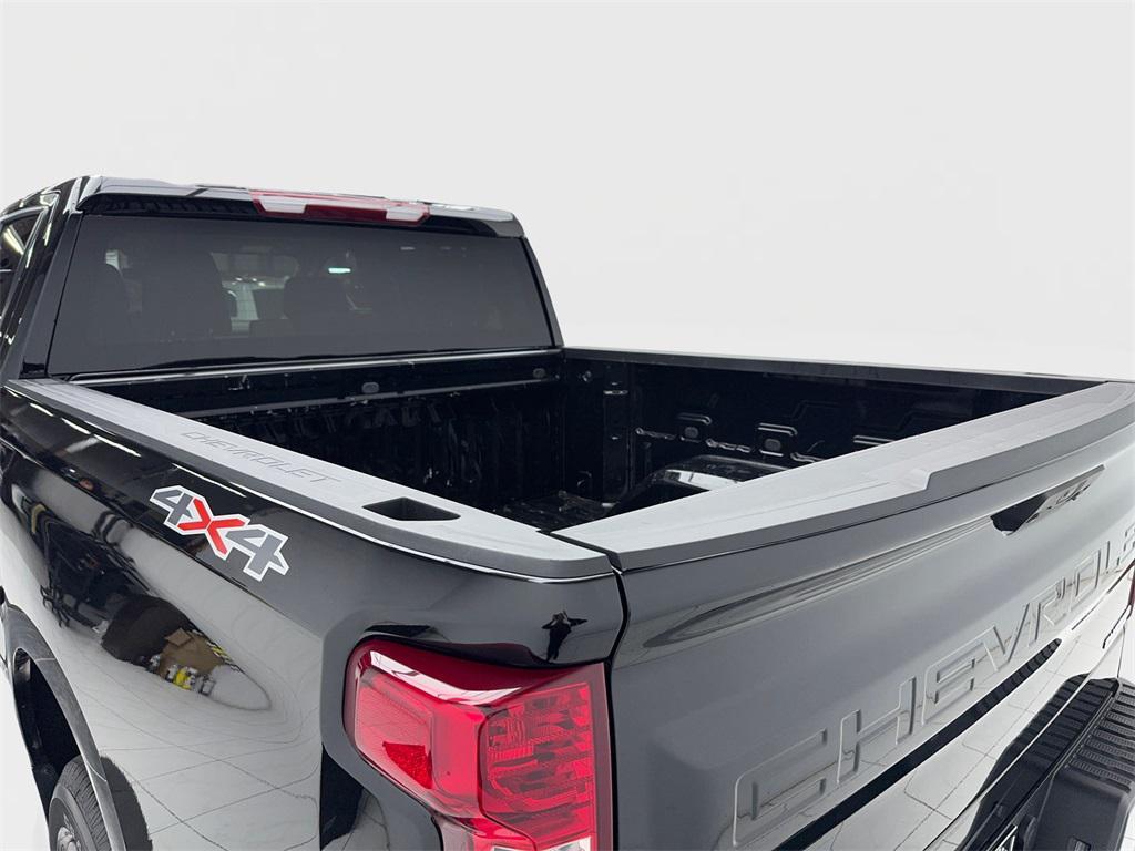 used 2025 Chevrolet Silverado 1500 car, priced at $38,383