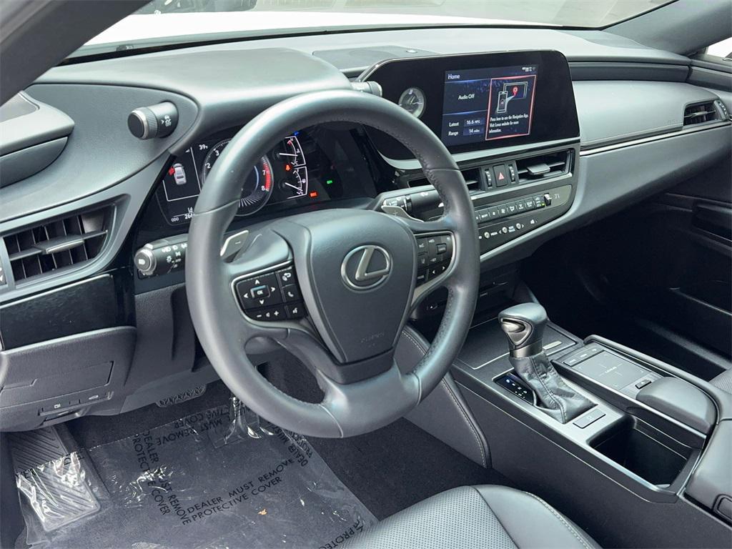 used 2022 Lexus ES 350 car, priced at $33,790