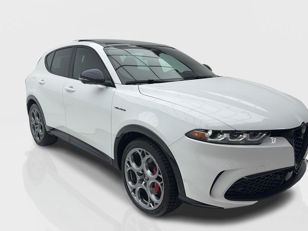 used 2024 Alfa Romeo Tonale car, priced at $27,995