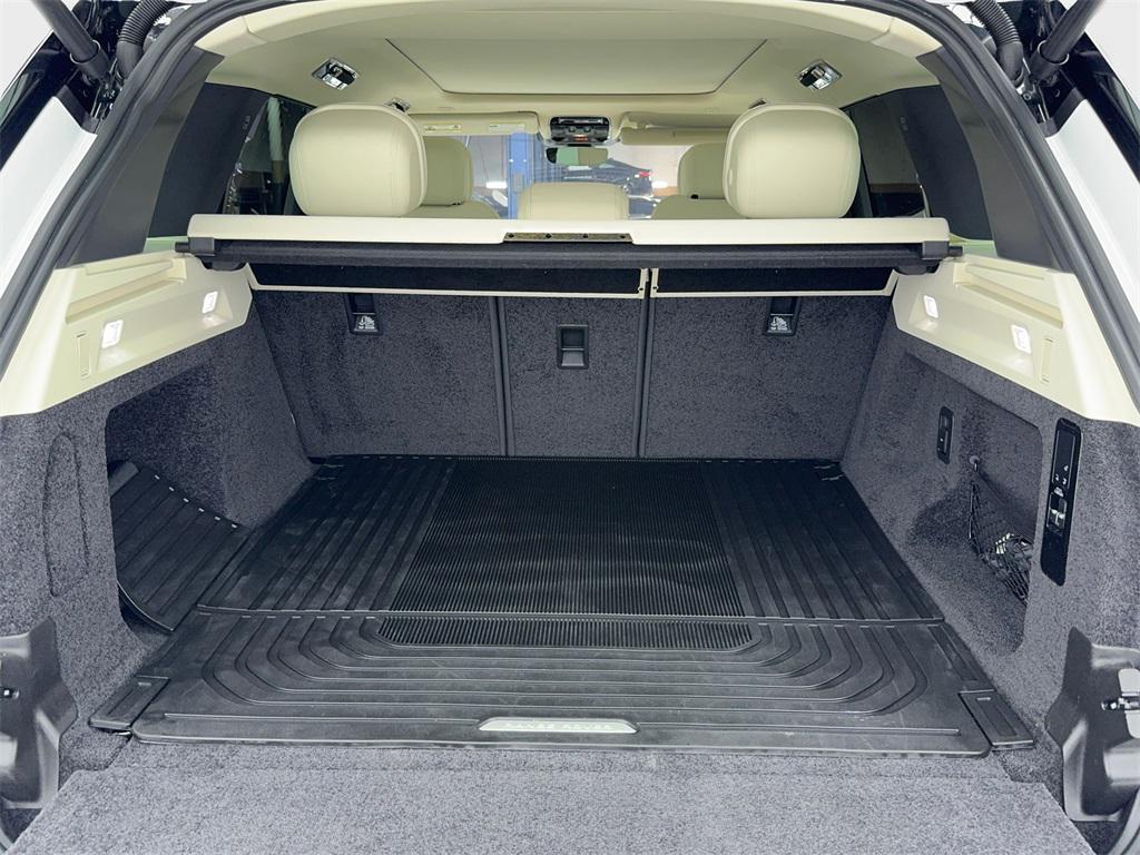 used 2023 Land Rover Range Rover car, priced at $91,979