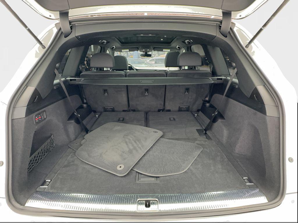 used 2021 Audi Q7 car, priced at $28,682