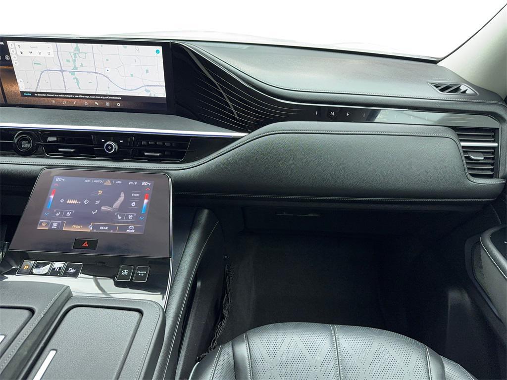 used 2025 INFINITI QX80 car, priced at $73,419