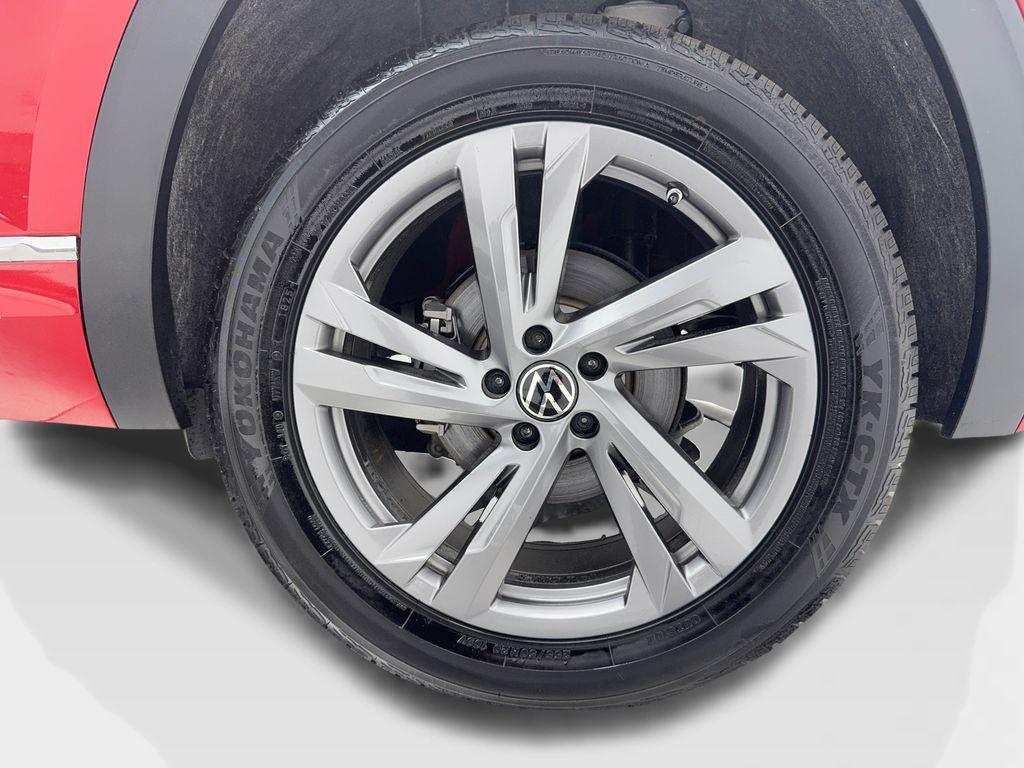 used 2024 Volkswagen Atlas Cross Sport car, priced at $35,456