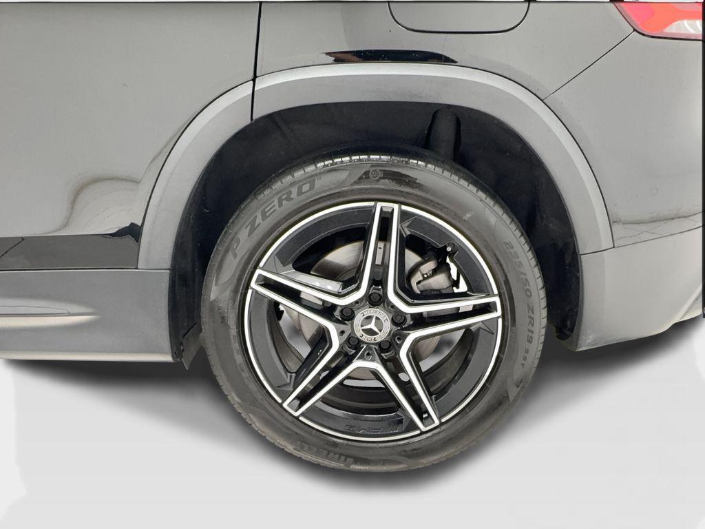 used 2023 Mercedes-Benz GLB 250 car, priced at $28,901