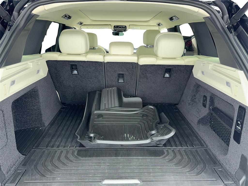 used 2023 Land Rover Range Rover car, priced at $88,998