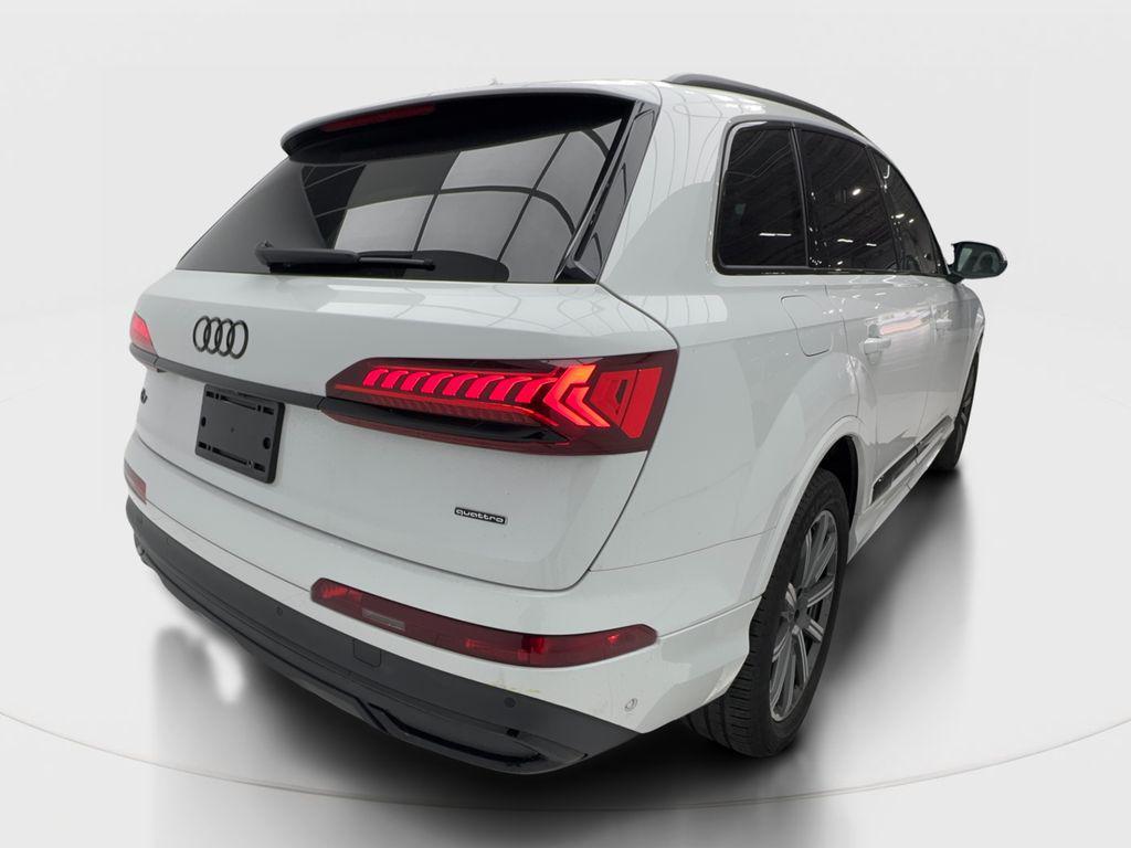used 2023 Audi Q7 car, priced at $35,249