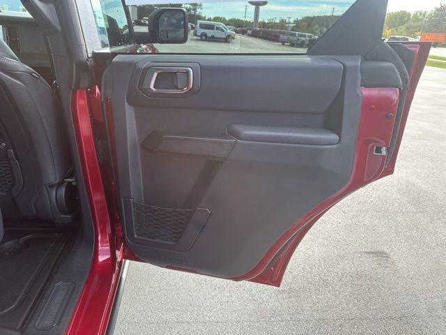 new 2025 Ford Bronco car, priced at $53,817