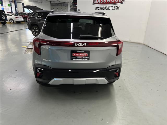 used 2025 Kia Seltos car, priced at $22,824