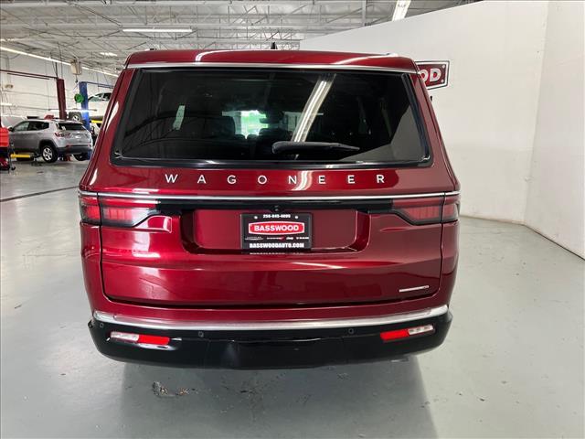 used 2024 Jeep Wagoneer car, priced at $37,782