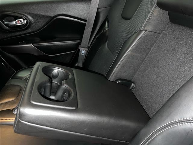 used 2020 Jeep Cherokee car, priced at $14,194