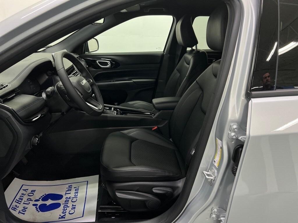 new 2026 Jeep Compass car, priced at $27,735