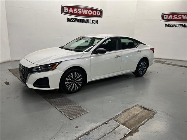 used 2024 Nissan Altima car, priced at $19,720