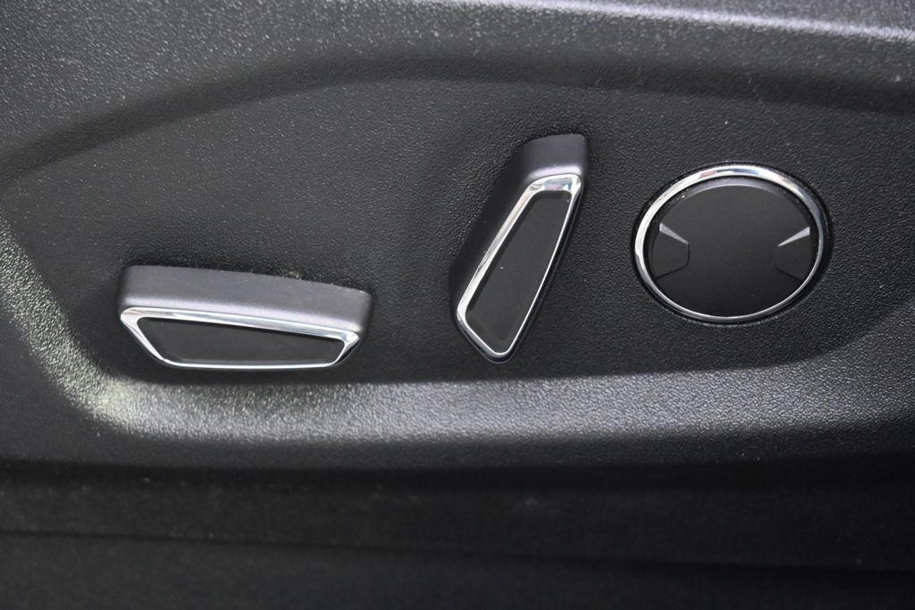 used 2019 Ford Edge car, priced at $18,345