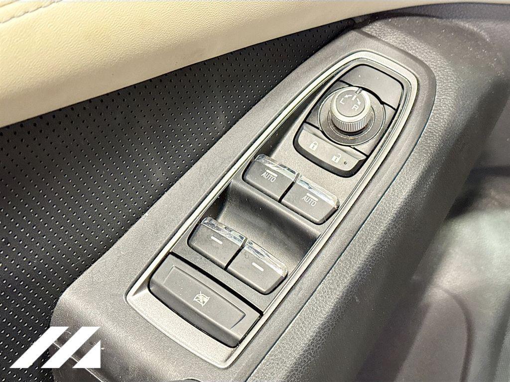 used 2022 Subaru Ascent car, priced at $28,397