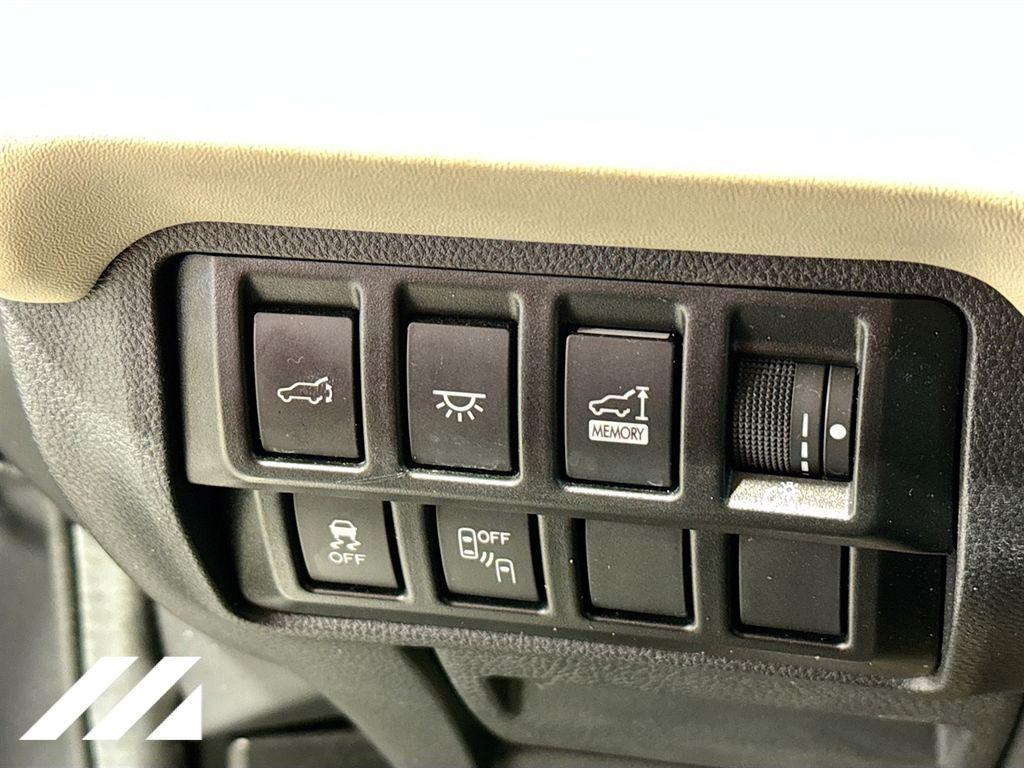 used 2022 Subaru Ascent car, priced at $28,397