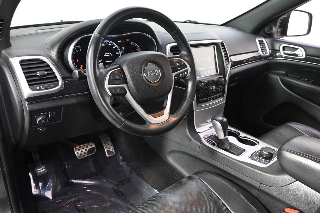 used 2016 Jeep Grand Cherokee car, priced at $15,777