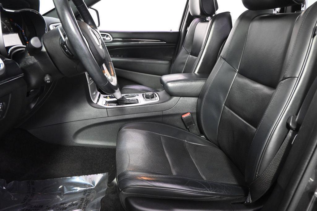 used 2016 Jeep Grand Cherokee car, priced at $15,777