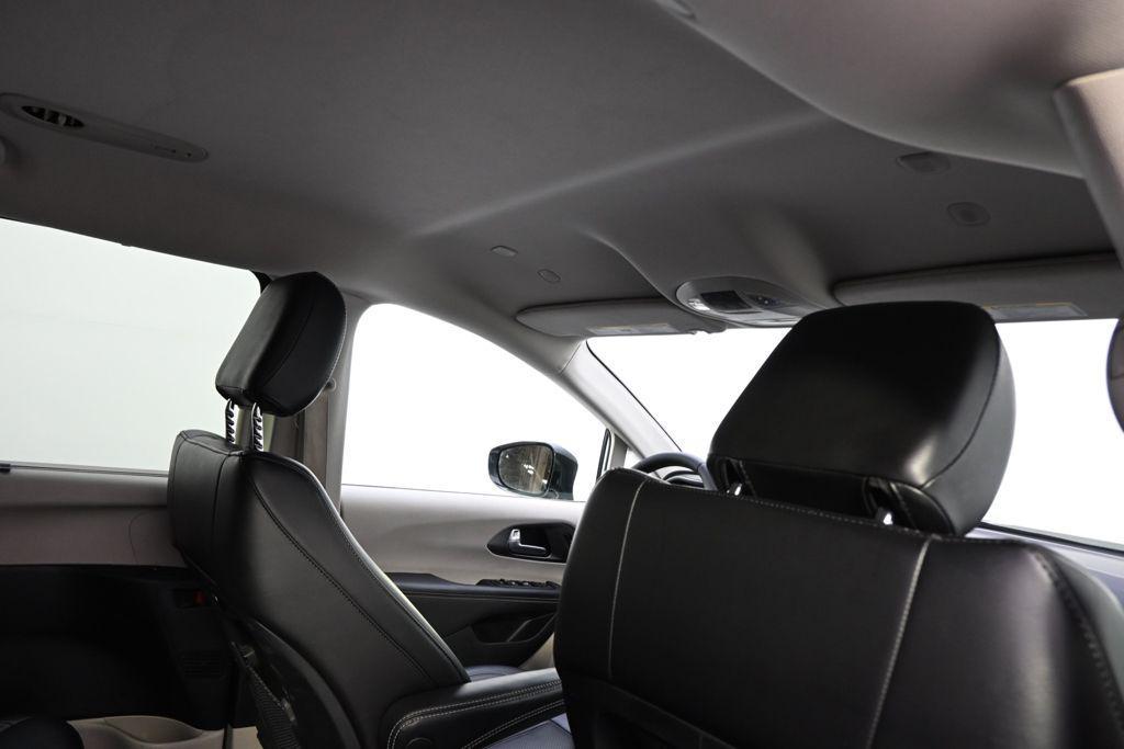 used 2024 Chrysler Pacifica car, priced at $25,097