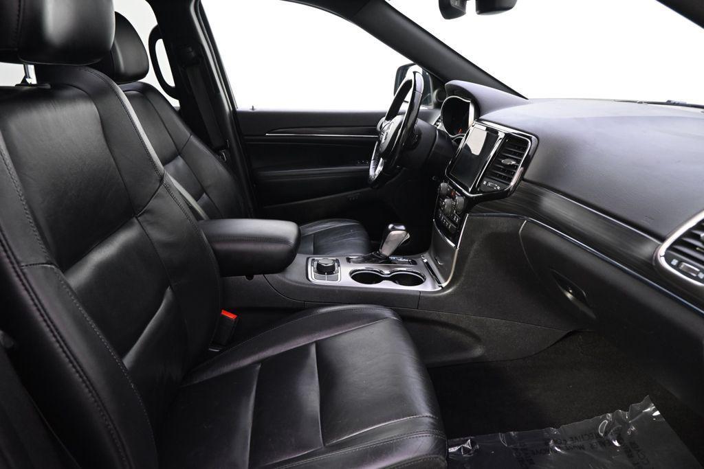 used 2020 Jeep Grand Cherokee car, priced at $18,177