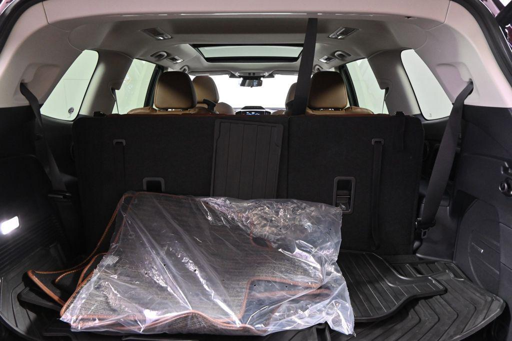 used 2025 Subaru Ascent car, priced at $44,997