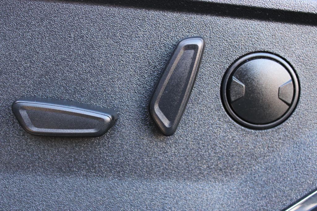 used 2023 Ford F-150 car, priced at $32,800