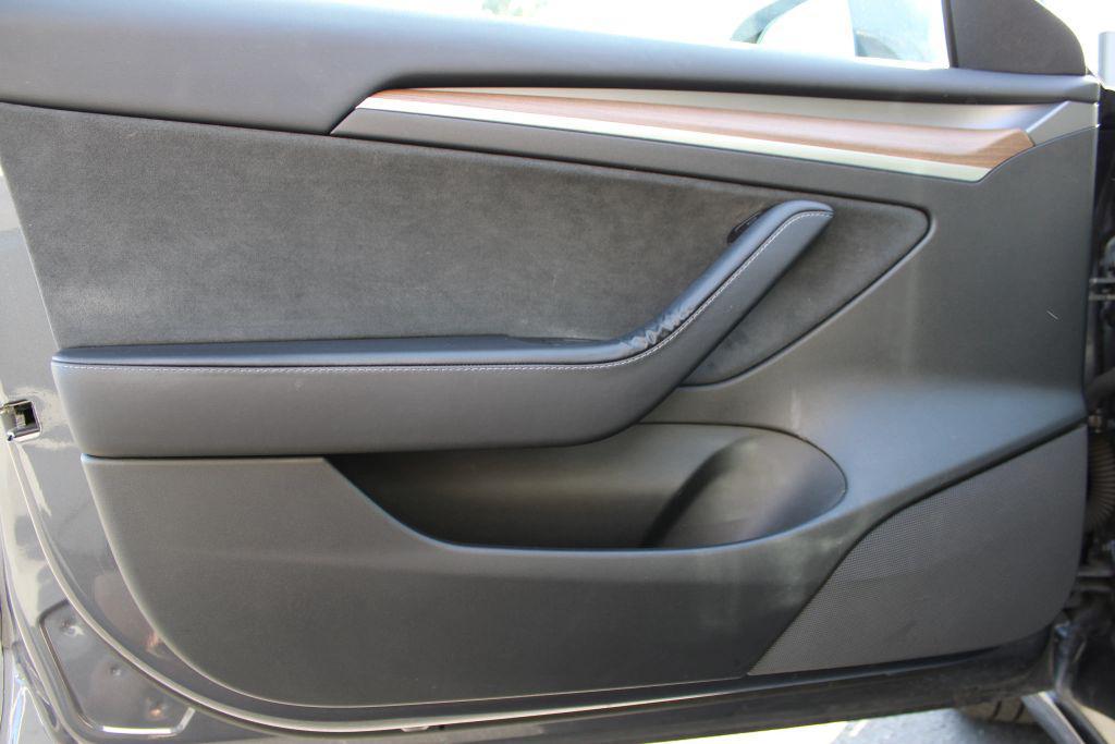 used 2023 Tesla Model 3 car, priced at $17,000