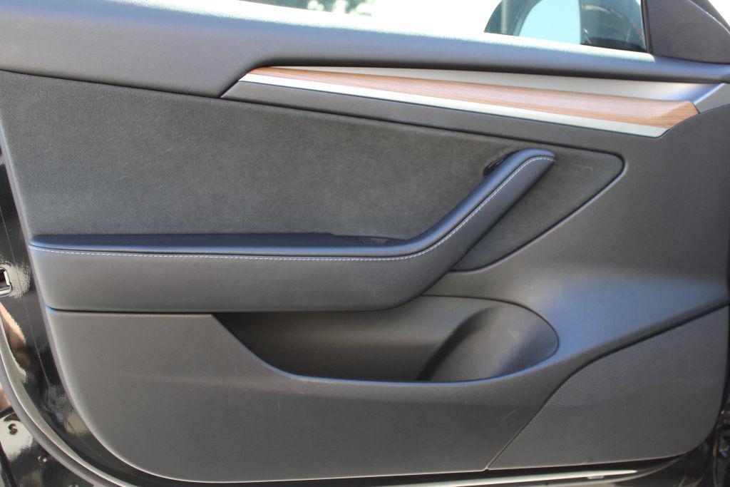 used 2022 Tesla Model 3 car, priced at $18,000