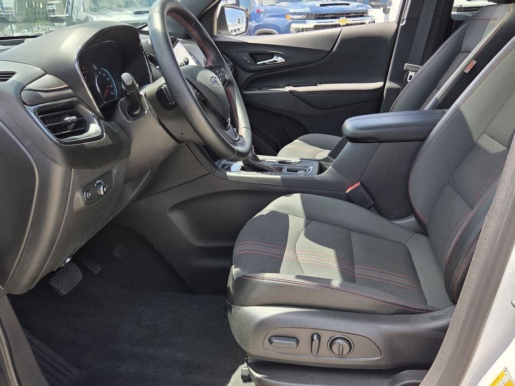 used 2024 Chevrolet Equinox car, priced at $29,995