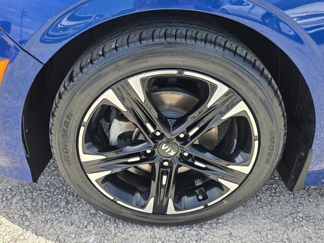used 2021 Kia K5 car