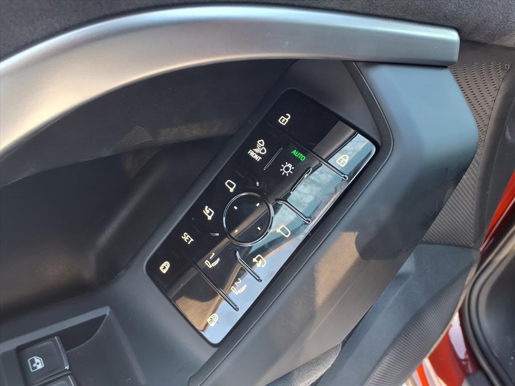 new 2025 Audi SQ5 car, priced at $72,490