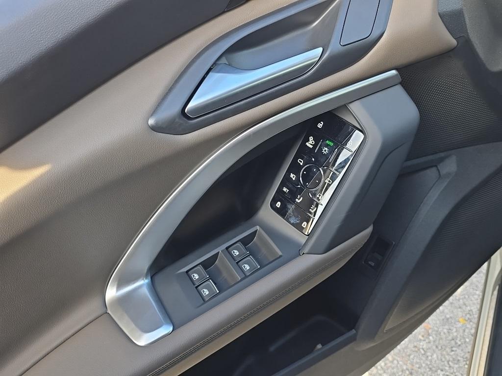 new 2025 Audi Q5 car, priced at $60,500