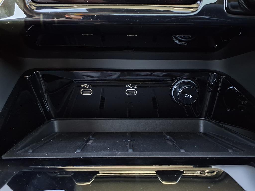 new 2025 Audi Q5 car, priced at $64,575