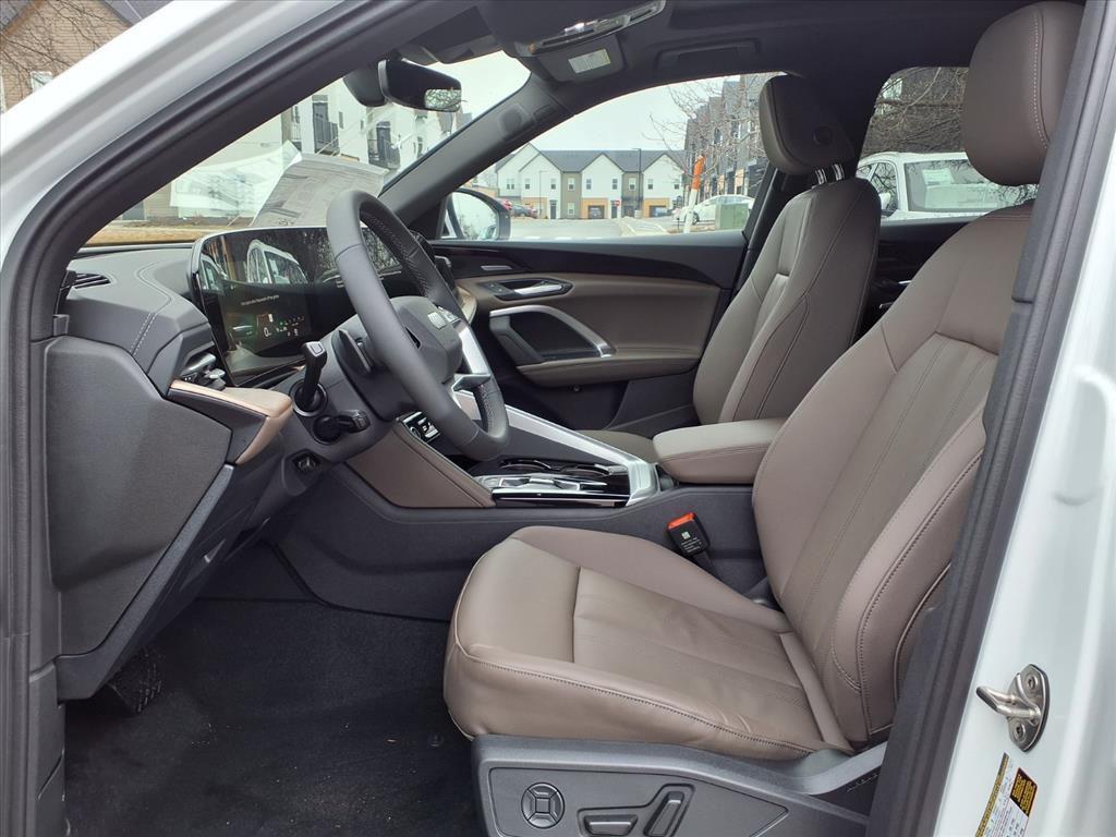 new 2025 Audi Q5 car, priced at $58,900