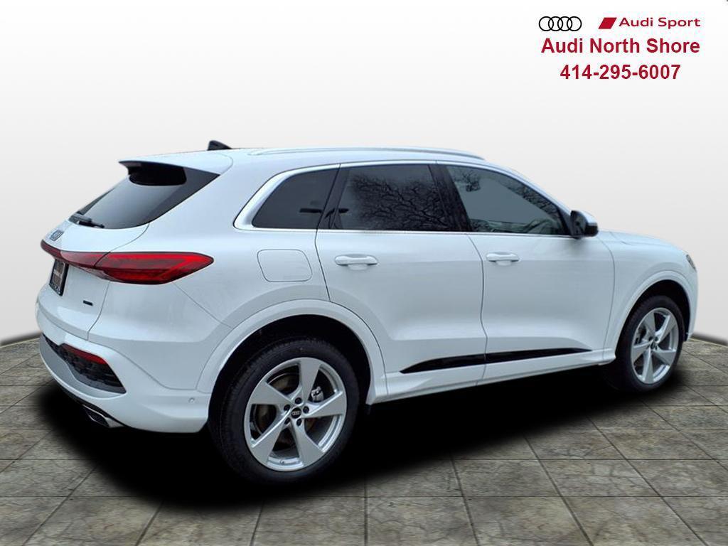 new 2025 Audi Q5 car, priced at $58,900