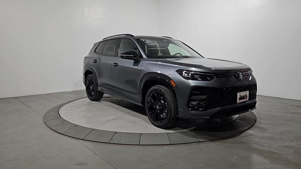 new 2026 Volkswagen Tiguan car, priced at $38,939