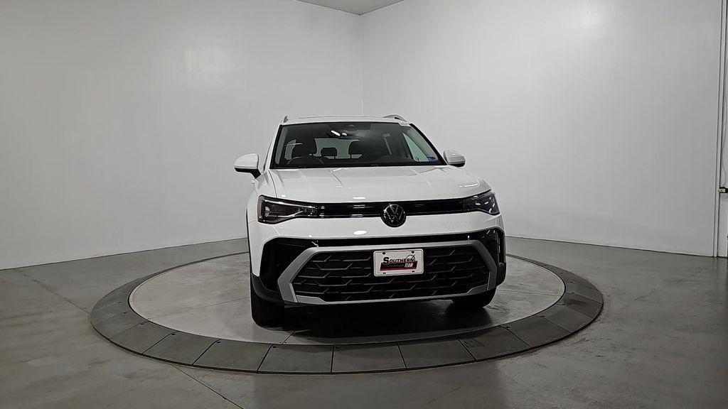 new 2026 Volkswagen Taos car, priced at $34,141