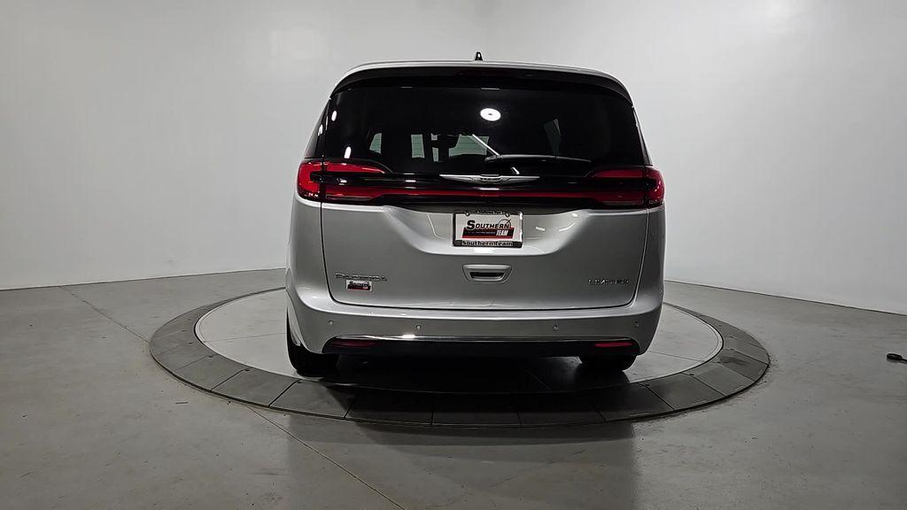 used 2024 Chrysler Pacifica car, priced at $31,188