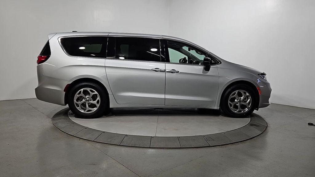used 2024 Chrysler Pacifica car, priced at $31,188