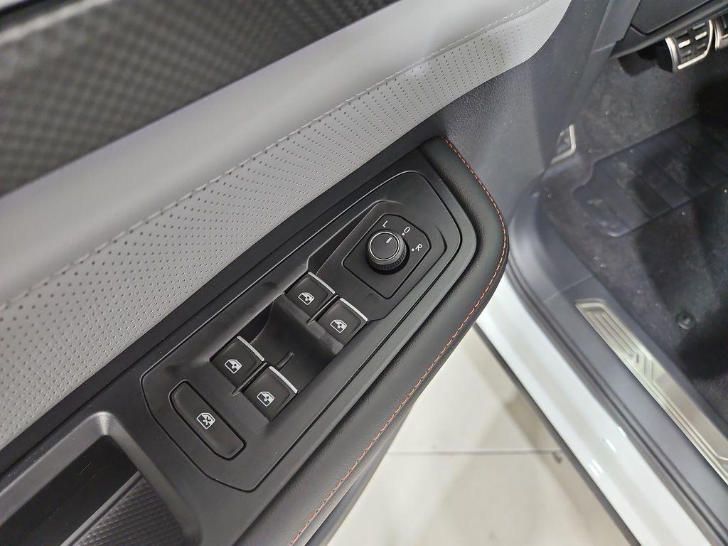 new 2026 Volkswagen Atlas car, priced at $46,634