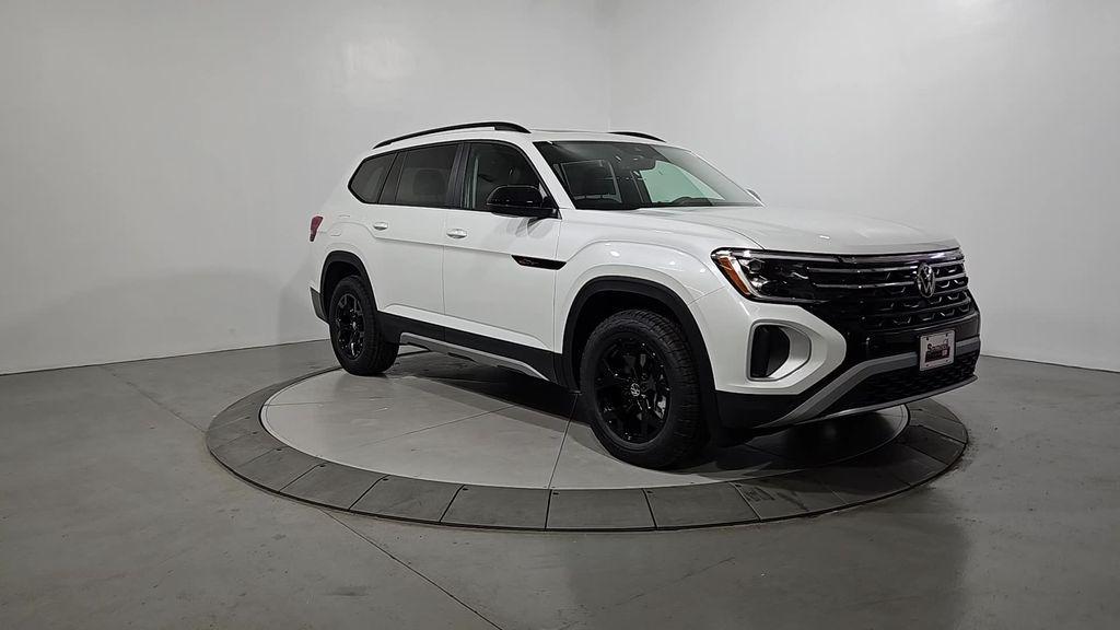 new 2026 Volkswagen Atlas car, priced at $46,634