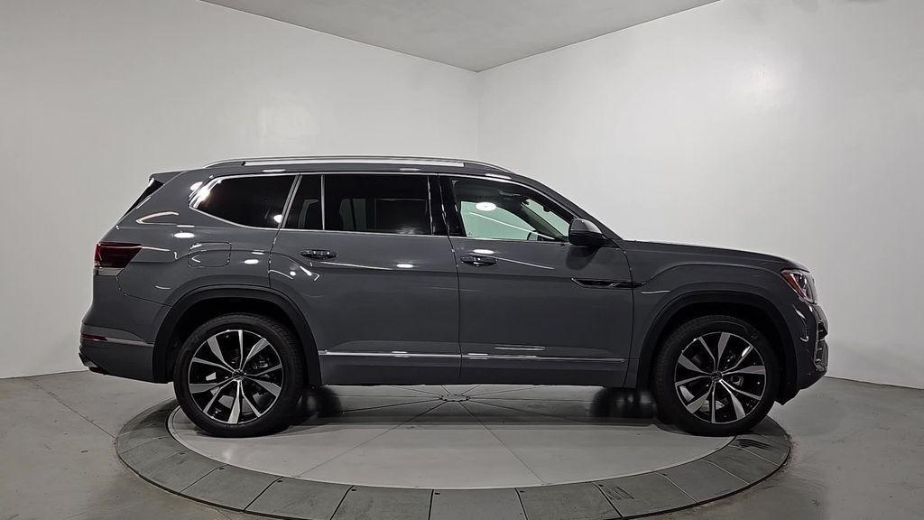 new 2026 Volkswagen Atlas car, priced at $52,831