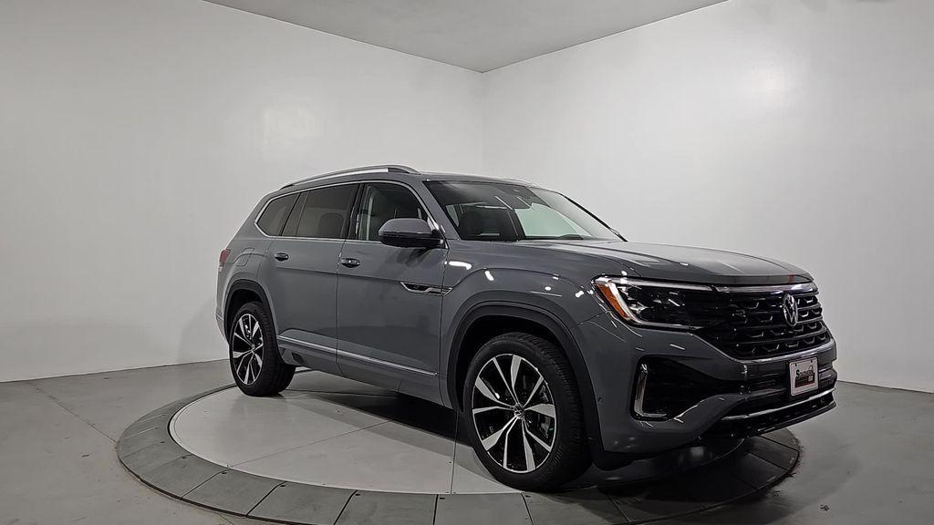 new 2026 Volkswagen Atlas car, priced at $52,831