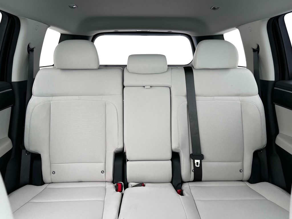 new 2026 Hyundai SANTA FE HEV car, priced at $36,005