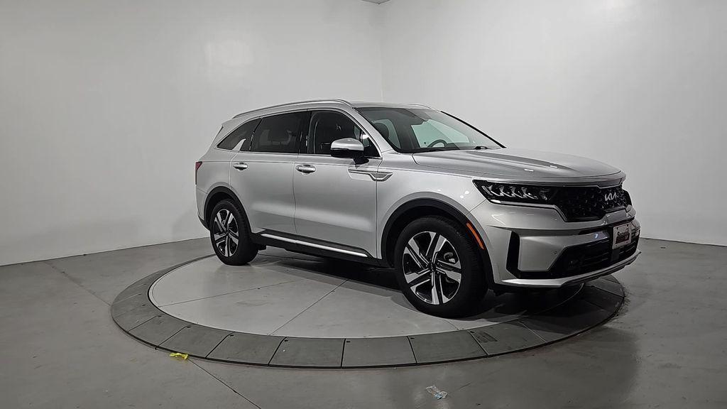 used 2023 Kia Sorento Hybrid car, priced at $30,443