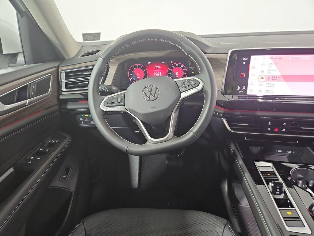 new 2026 Volkswagen Atlas car, priced at $48,840