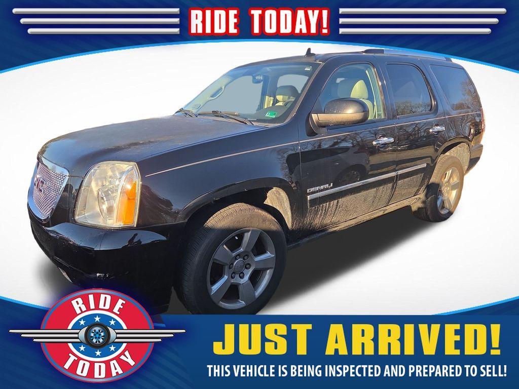 used 2013 GMC Yukon car, priced at $12,899