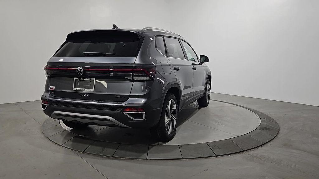 new 2026 Volkswagen Taos car, priced at $34,141