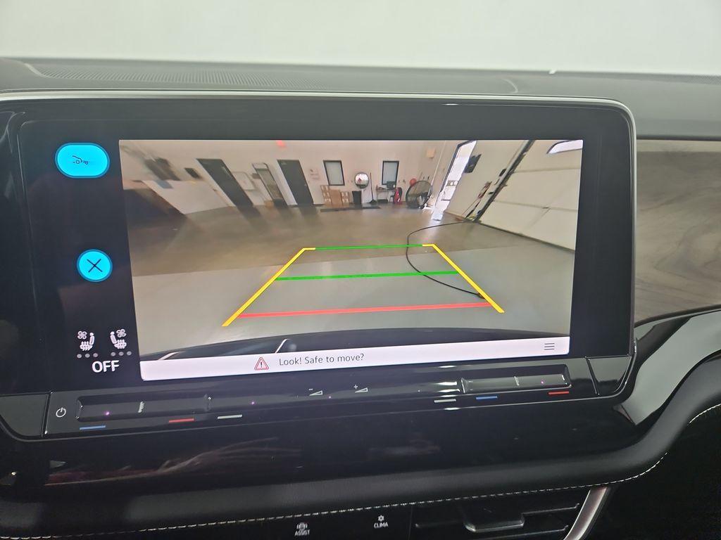 new 2026 Volkswagen Atlas car, priced at $39,233