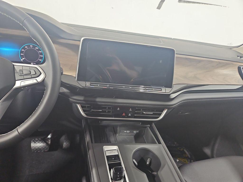 new 2026 Volkswagen Atlas car, priced at $39,233